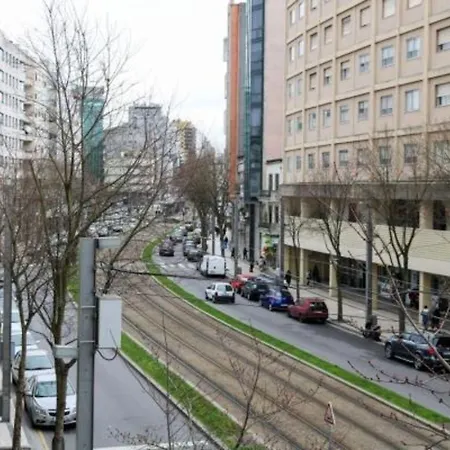 Origami Porto Residencia &