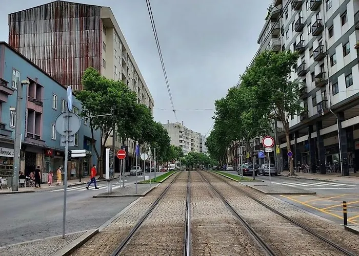 بيت شباب Origami Porto Residencia & *